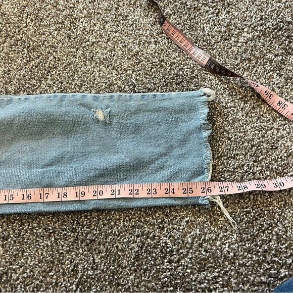 BDG Urban Outfitters Slim Straight Distressed Ripped 26 Jeans - Picture 13 of 13